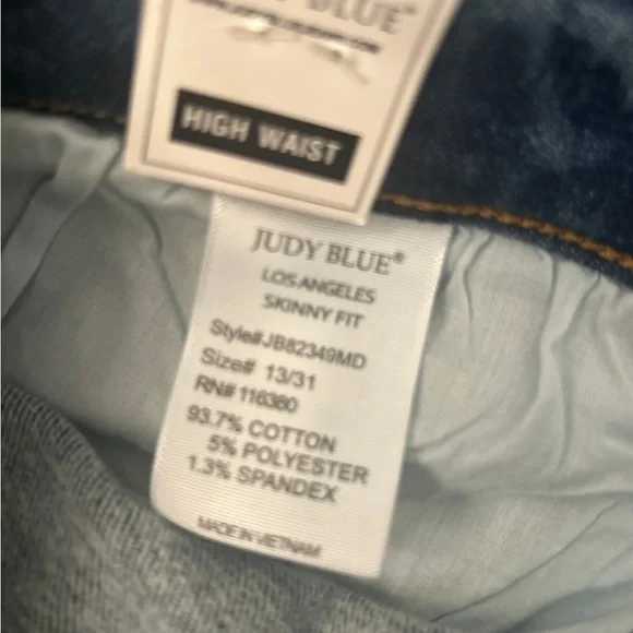 Judy Blue High Waisted Skinny Fit Jeans size 13/31 - Picture 7 of 7